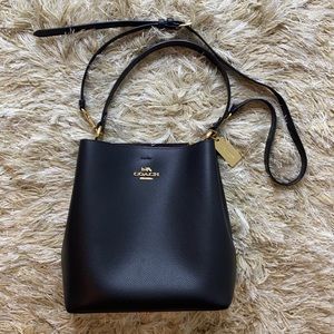 Coach bucket bag